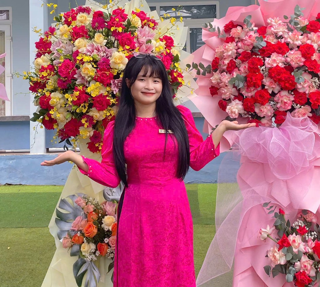 Cô Nguyễn Dương Cẩm Uyên - GV Tiểu học